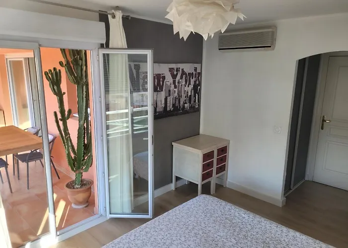 Bel 2 Proche Et Golfs By Beds83 Апартаменты