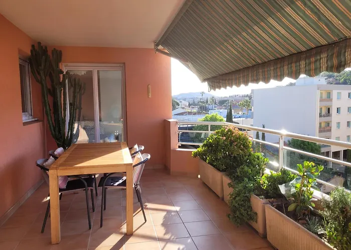 Bel 2 Proche Et Golfs By Beds83 公寓